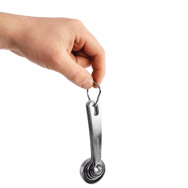 measuring spoons